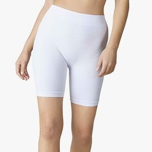 Seamless rib bike shorts white NWOT